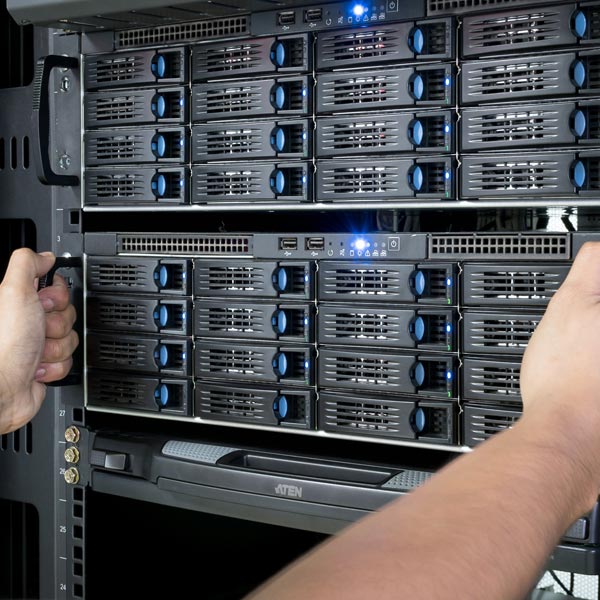 64101b07df297.jpg 服務(wù)器集群有哪些類型?.jpg